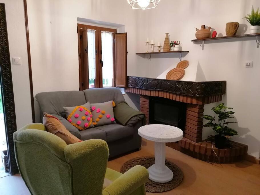 Apartamento En Casa Rural Con Amplio Jardin A 5 Min De La Playa Situacion Inmejorable La Riera  외부 사진